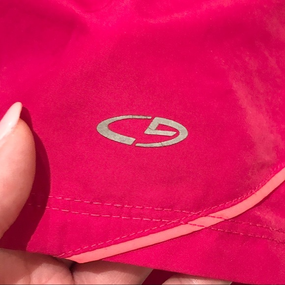 Champion Retro Running Short - Picture 9 of 11